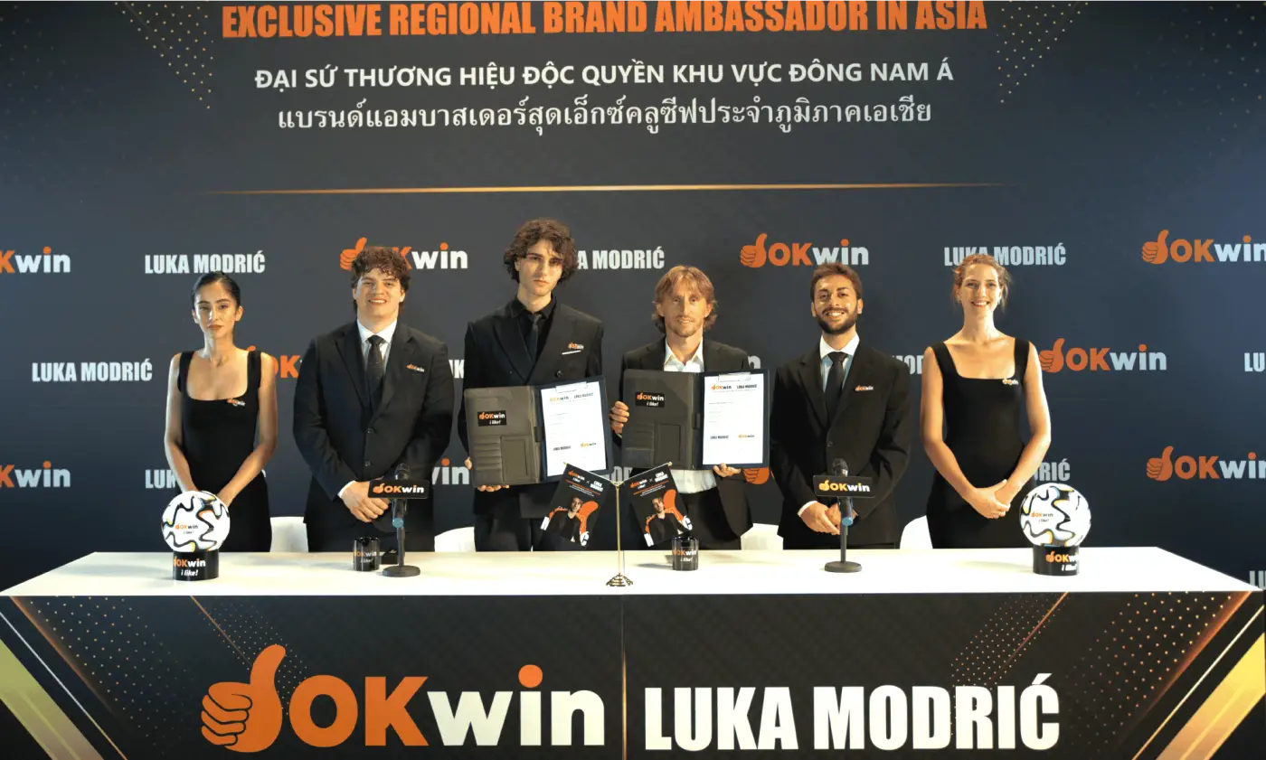 Okwin ký hợp đồng 2